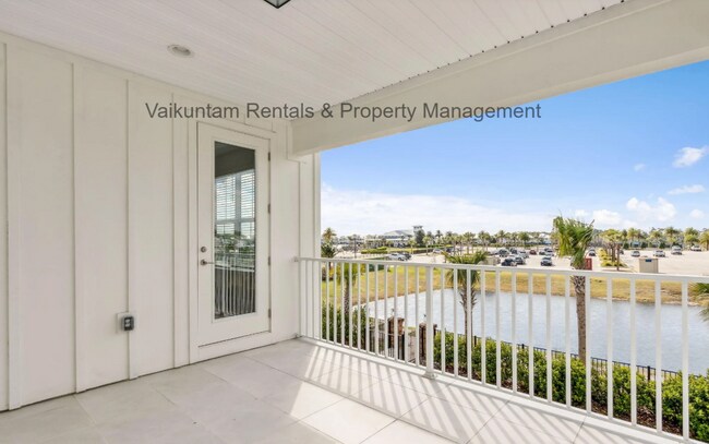 Foto del edificio - 571 Marquesa Cir