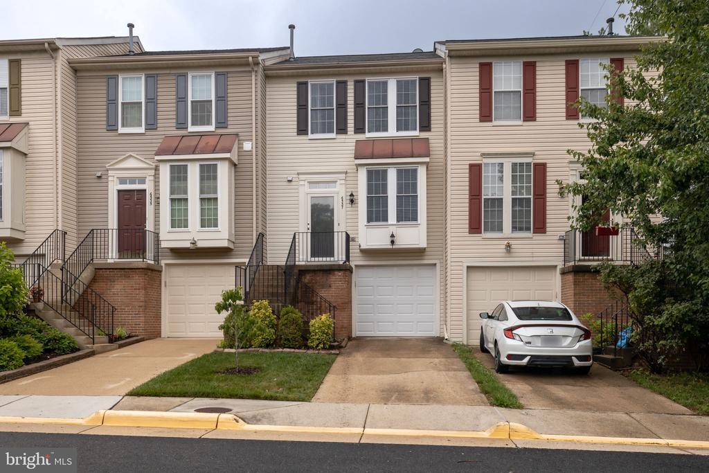 Foto principal - 6537 Parish Glebe Ln