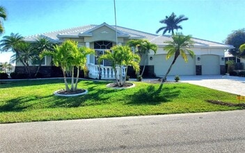 Building Photo - 1601 Casey Key Dr