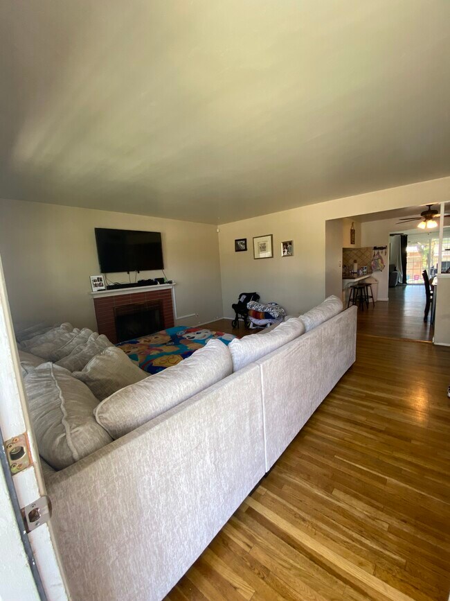 Foto del edificio - 2121 Westhaven Ave