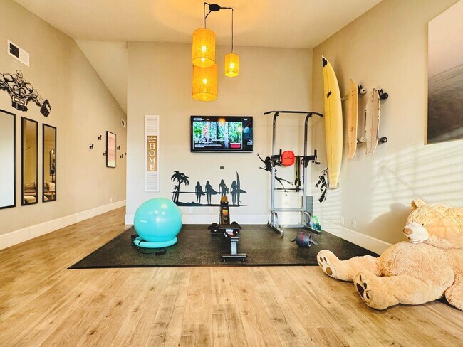 Foto del edificio - 750 Lincoln Ave