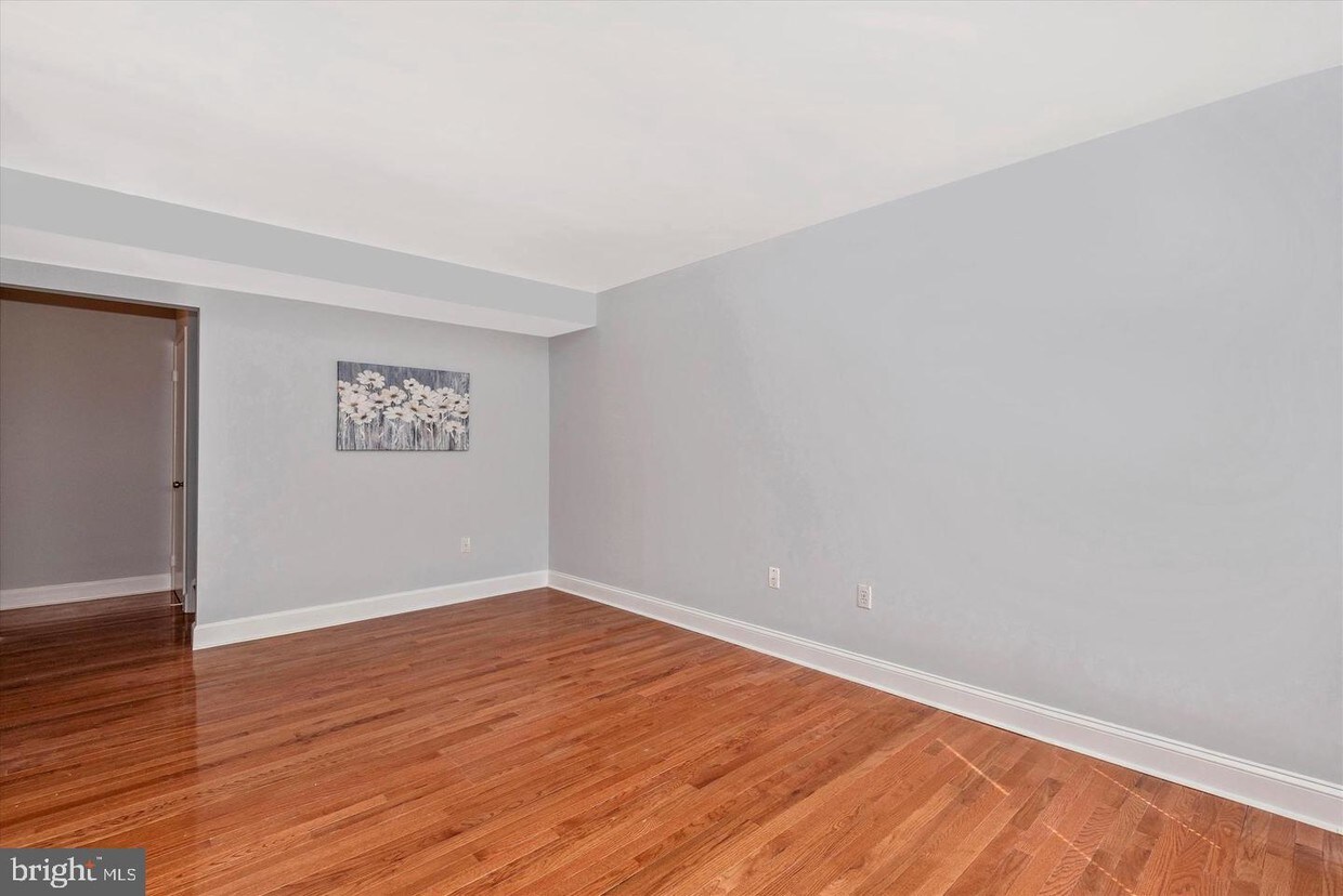 Foto principal - 577 W Diamond Ave