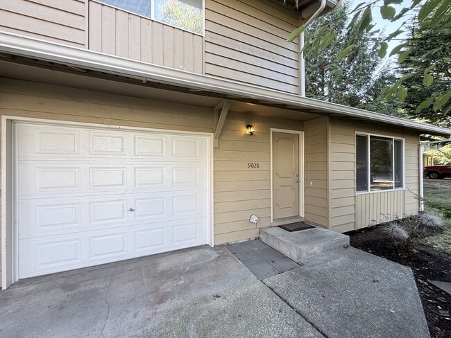 Building Photo - 9028 10th Pl SE