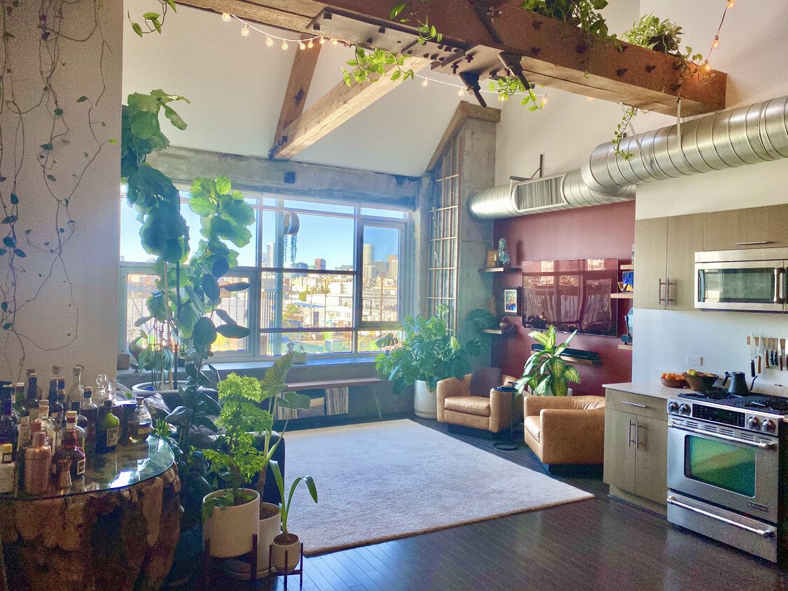 Foto principal - 530 S Hewitt St