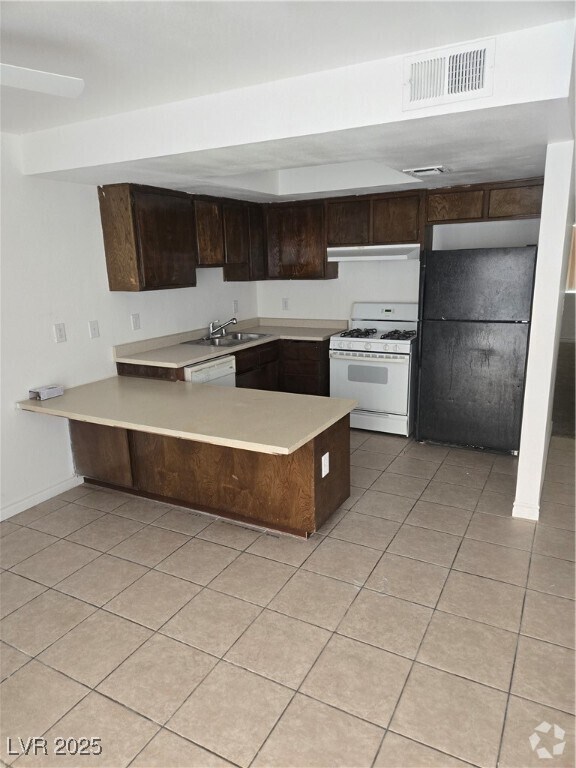 Building Photo - 2701 Kline Cir