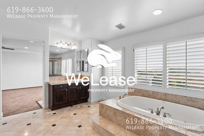 Building Photo - 5250 White Emerald Dr