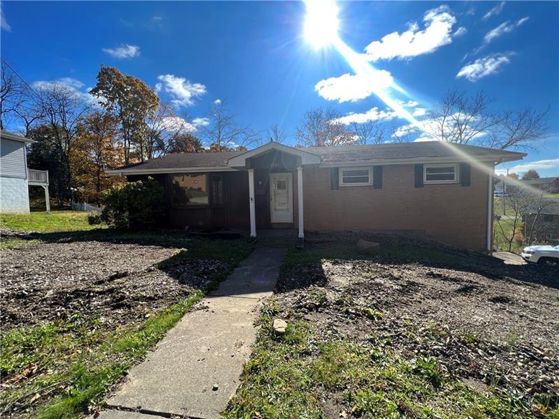 1905 Grant St, Aliquippa, PA 15001 House Rental in Aliquippa, PA