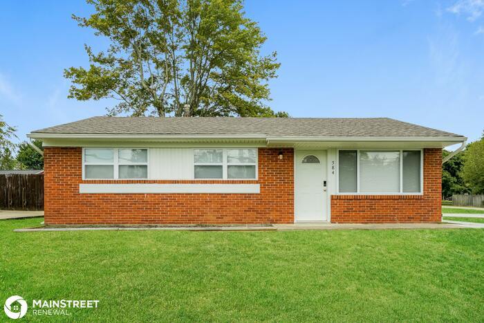 Foto principal - 584 Hillview Blvd, Louisville, KY 40229