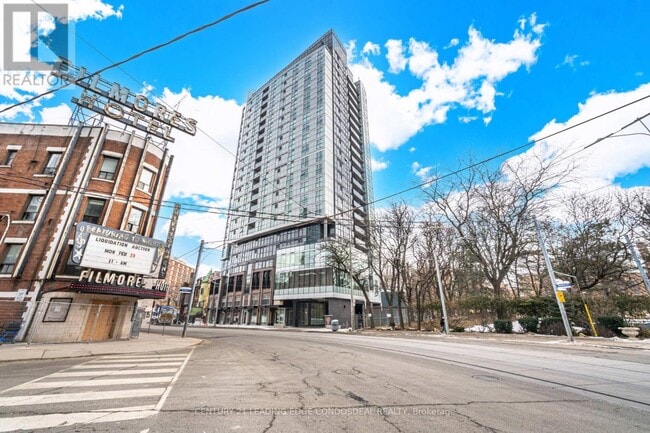 Building Photo - 219 Dundas St E