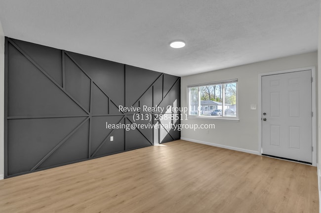 Foto del edificio - 15796 Kerstyn St