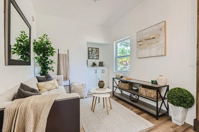 Foto del edificio - 3516 W Price Ave