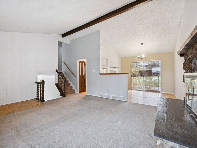 Building Photo - 6183 Devils Head Ct