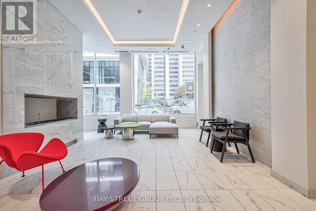 Photo du bâtiment - 238-238 Simcoe St
