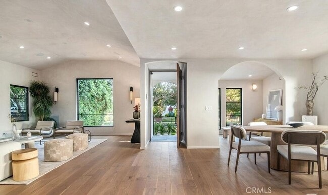 Building Photo - 12106 Maxwellton Rd