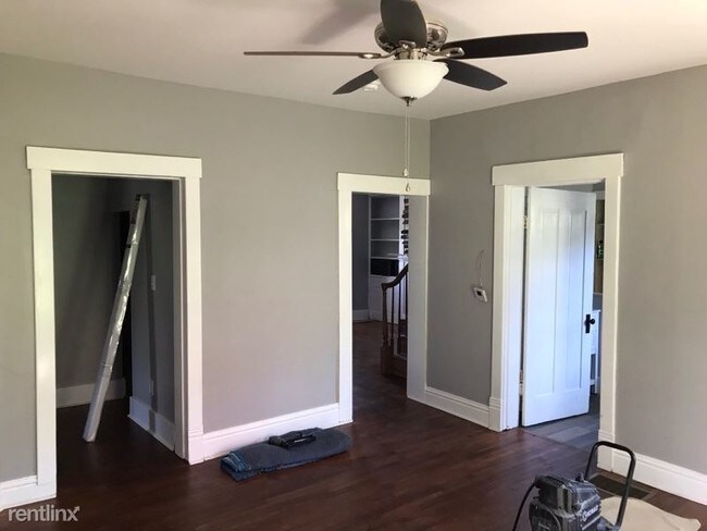 Foto del edificio - 3 br, 2 bath House - 1103 Echo Lake Drive