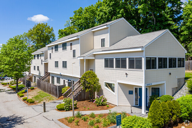 Foto del edificio - New Falls Apartments