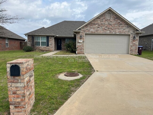 Building Photo - 529 Ridge Point Dr