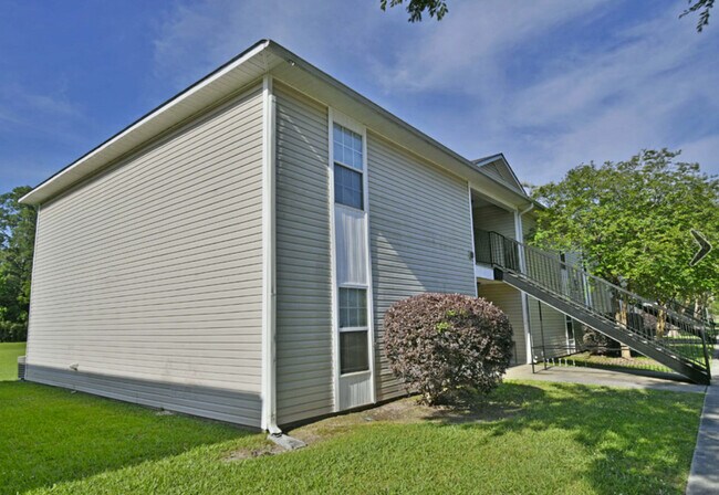 Foto del edificio - Springtree Apartments