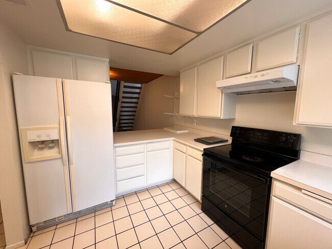 Foto del edificio - Beautiful home located in desirable Irvine community!