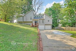 Building Photo - 3358 Old Trail Ct