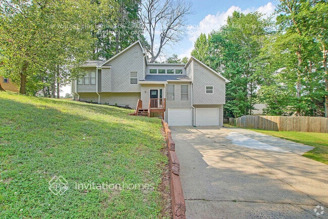 Building Photo - 3358 Old Trail Ct