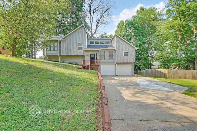 Building Photo - 3358 Old Trail Ct