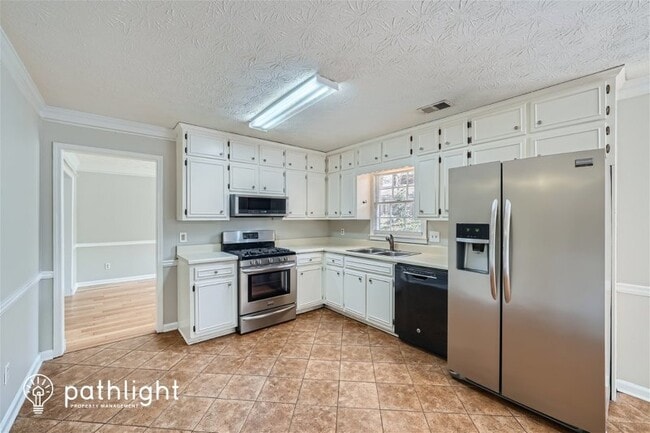 Building Photo - 1378 Glen Verde Ct, Lawrenceville, GA, 30043