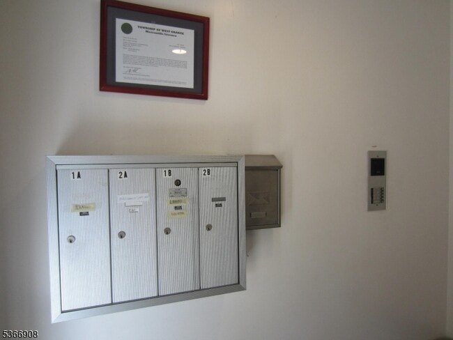 Foto del edificio - 105 Ashland Ave