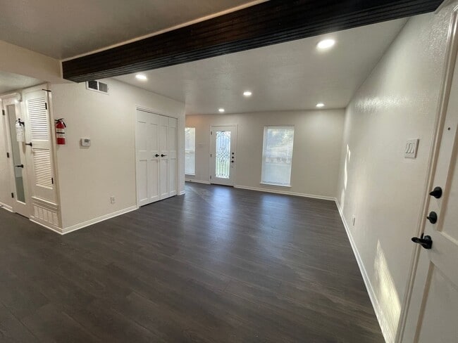 Foto del edificio - 1306 N 42nd St
