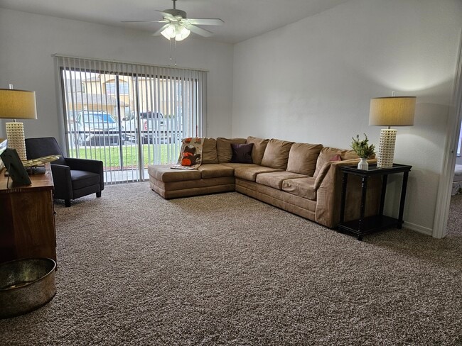 Building Photo - The Landings at Long Lake