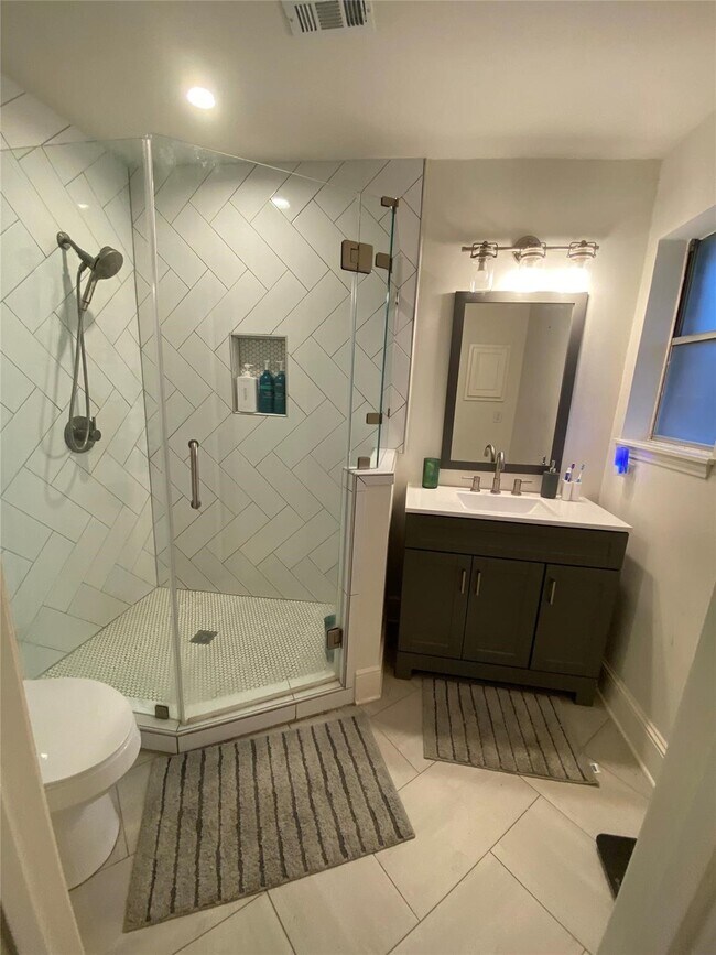 Foto del edificio - 4807 Coltwood Dr