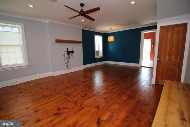 Foto del edificio - 332 Cherry St