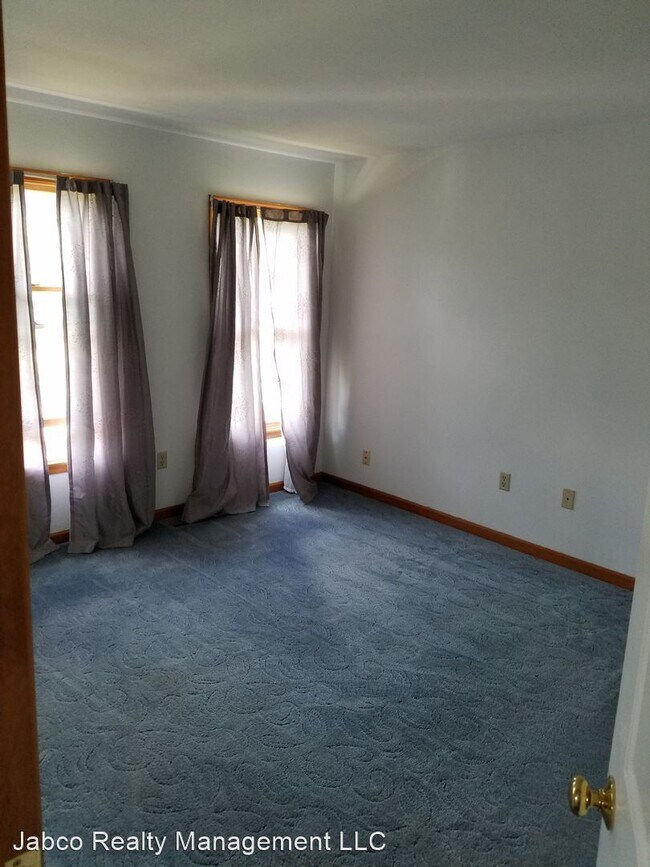 Building Photo - 3 br, 2.5 bath House - 241 Reichenbaugh Lane