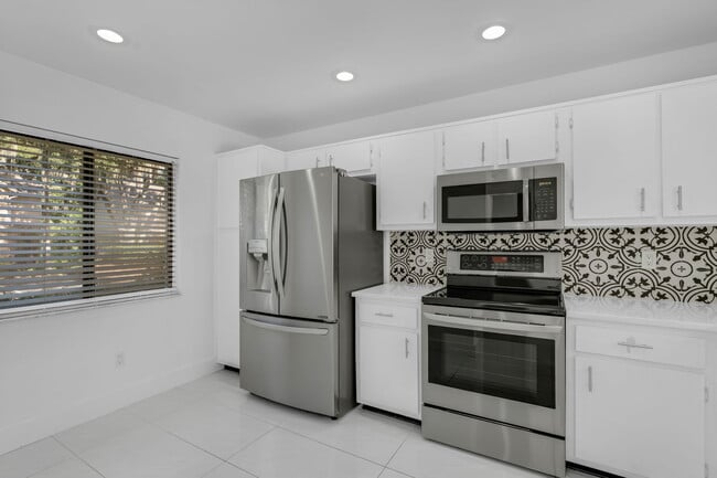 Building Photo - 232 Sandlewood Trail