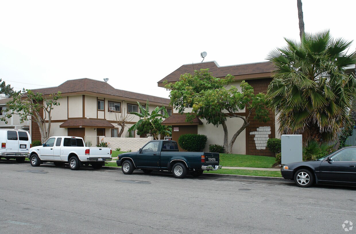 Foto del edificio - 874-880 Center St