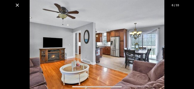 Foto del edificio - 623 N Elting Corners Rd
