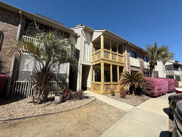 Foto del edificio - 1356 Glenns Bay Rd