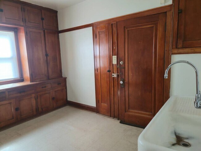 Foto del edificio - 3163-3165-3165 N 39th St