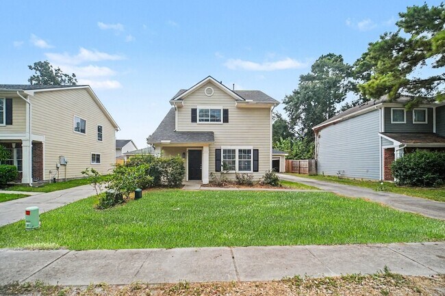 Foto del edificio - 431 Laurel Timbers Dr