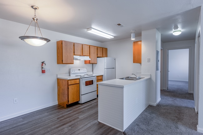 Building Photo - Lyons Gate Apartments