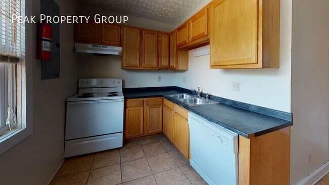 Foto del edificio - 1369 Indianola Ave