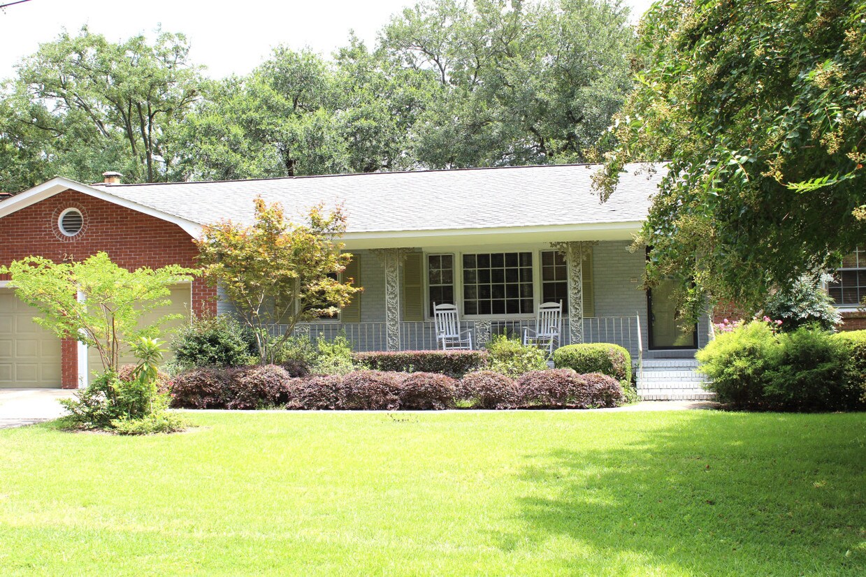 Foto principal - 24 Boardman Rd