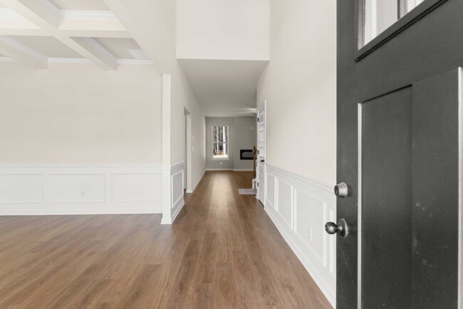 Foto del edificio - 755 Lakehaven Ln
