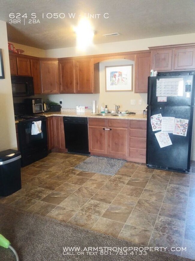 Building Photo - Beautiful 3 bed 2 bath in Pleasant Grove!