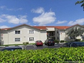 Building Photo - 3664 N University Dr