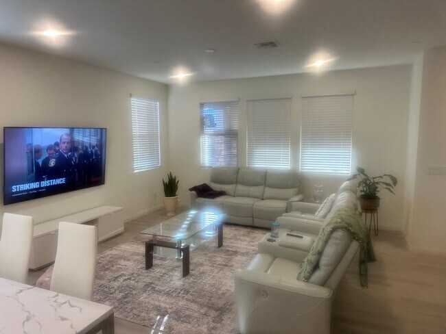 Foto del edificio - 171 Cinder Cone Ln