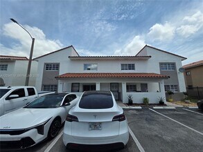 Building Photo - 7825 W 29th Ln