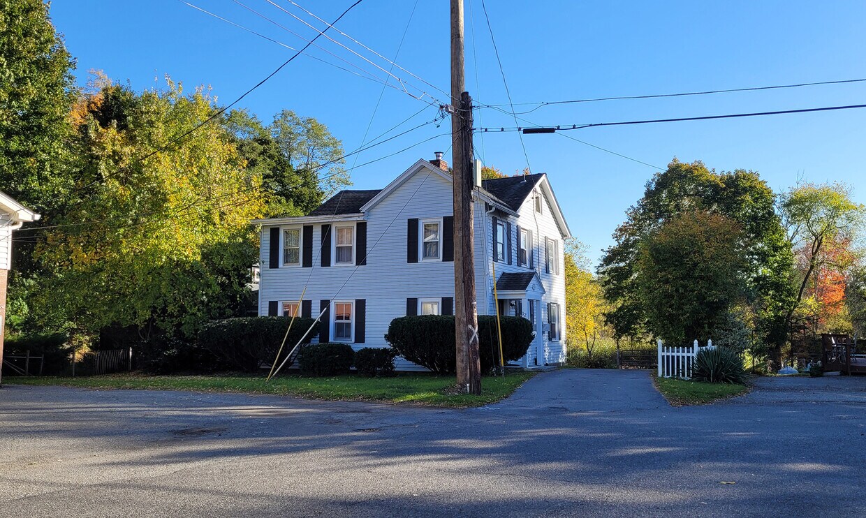 12 Henry St, Pawling, NY 12564 House Rental in Pawling, NY