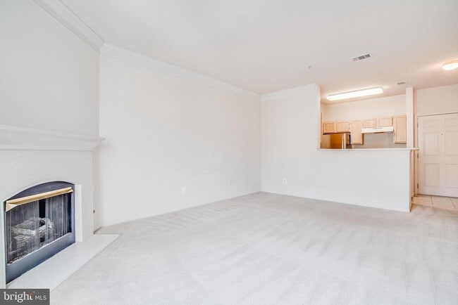 Building Photo - 1580 Spring Gate Dr.