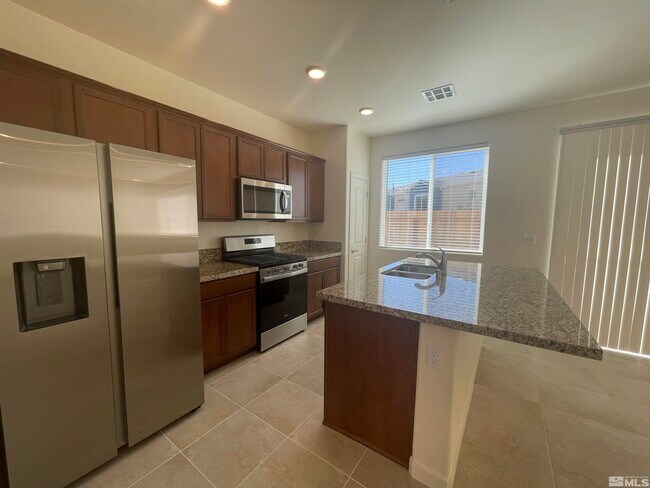 Foto del edificio - 4960 Cavestone Rd